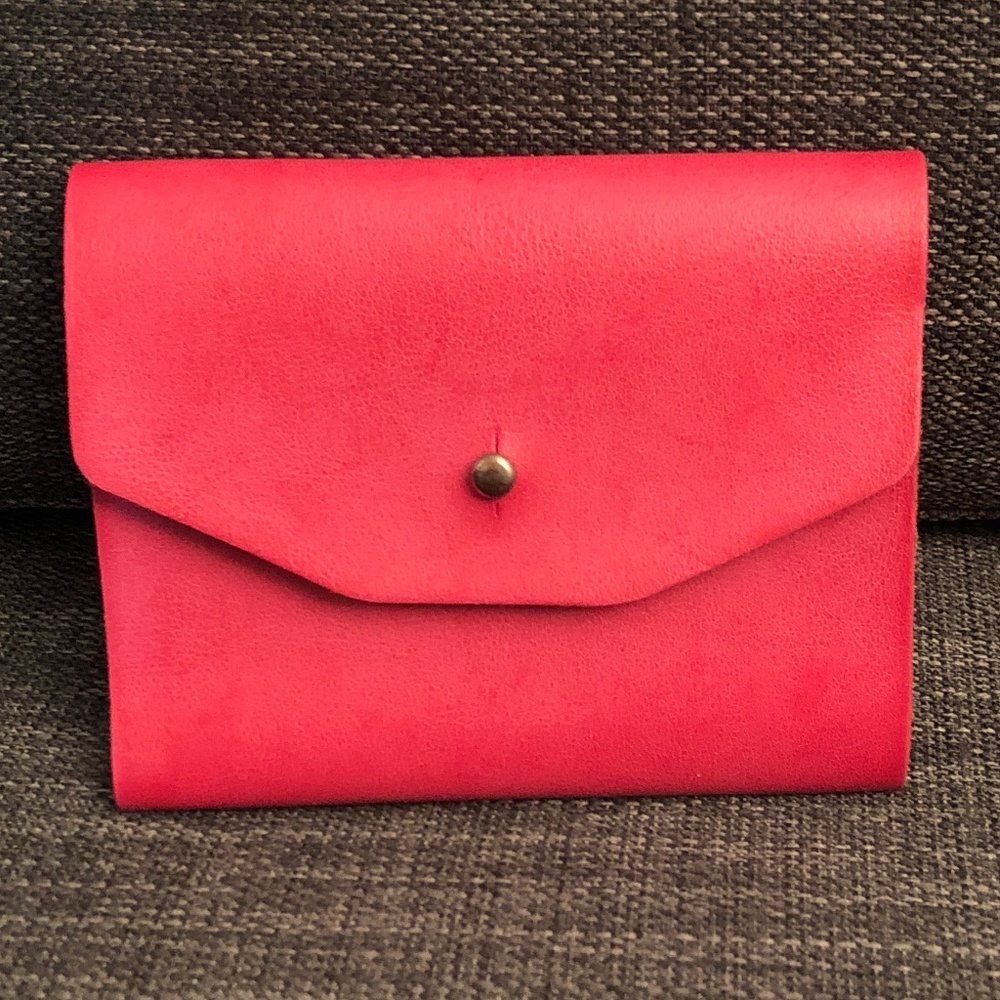 Buxton Hot Pink Credit Card or Wallet-Sized Photo Holder